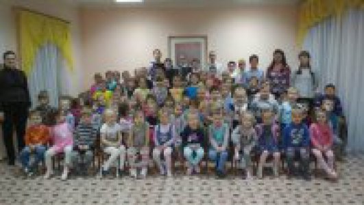Учащиеся Ирбитской музыкальной школы устроили концерт в детском саду